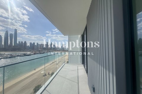 Apartment in Dubai Harbour, Dubai 1 bedroom, 80.10932787 sq.m. № 69769 - photo 3