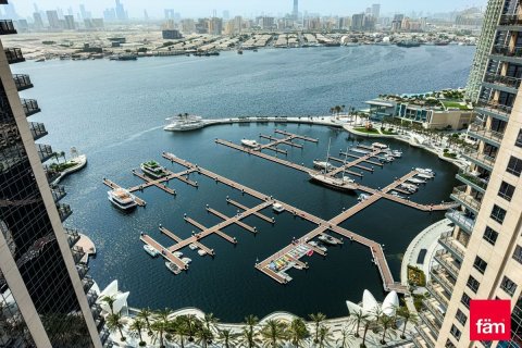 Apartment in Dubai 3 bedrooms, 179.4 sq.m. № 59710 - photo 1