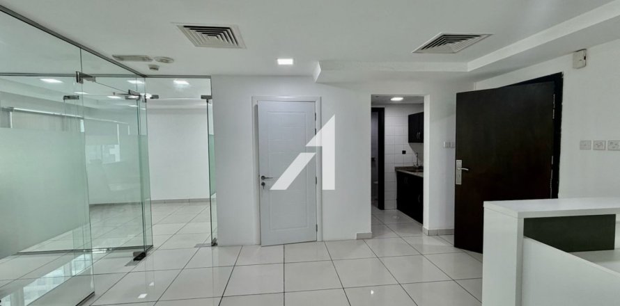 Bureau à Al Barsha, Dubai, 102 m², № 96055
