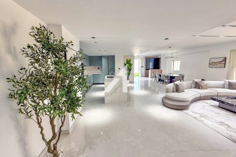 Penthouse à Rimal, Jumeirah Beach Residence, Dubai, 4 chambres, 582 m², № 96056 - photo 14