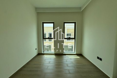Townhouse in Damac Lagoons, Dubai 4 bedrooms, 144 sq.m. № 121716 - photo 11