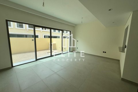 Townhouse in Damac Lagoons, Dubai 4 bedrooms, 144 sq.m. № 121716 - photo 6