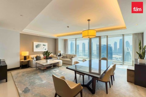 Appartement à Downtown Dubai (Downtown Burj Dubai), Dubai, 3 chambres, 162.6 m², № 91700 - photo 3
