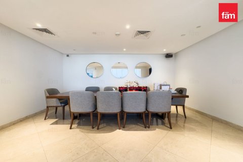 Apartment in Dubai Marina, Dubai 3 bedrooms, 276.8 sq.m. № 91702 - photo 3