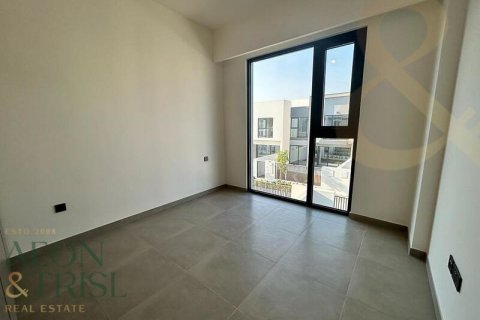 Villa en The Valley, Dubai, 3 dormitorios, 193 m², № 61068 - foto 2
