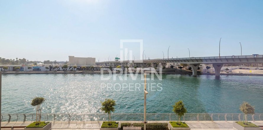 Apartment in Al Wasl, Dubai 2 bedrooms, 132 sq.m. № 18837