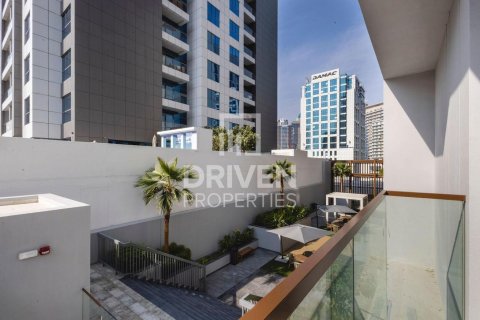 Appartement à Business Bay, Dubai, 2 chambres, 103 m², № 87049