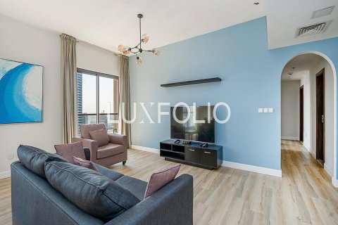 Apartment in Shams, Jumeirah Beach Residence, Dubai 2 bedrooms, 128 sq.m. № 46212 - photo 1