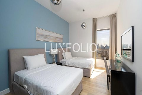 Apartment in Shams, Jumeirah Beach Residence, Dubai 2 bedrooms, 128 sq.m. № 46212 - photo 13