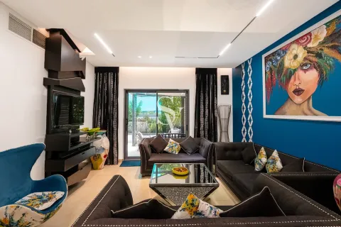Appartement à Al Furjan, Dubai, 2 chambres, 183 m², № 111091 - photo 23