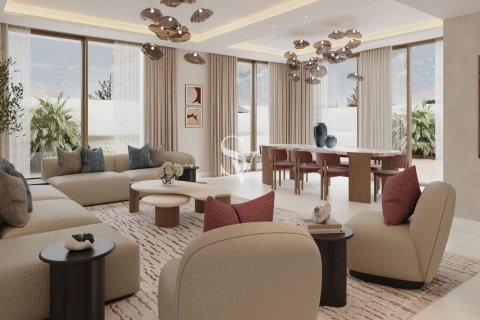 Townhouse in Dubai South (Dubai World Central), Dubai 5 bedrooms, 364 sq.m. № 111100 - photo 2