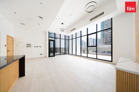 Apartment in Business Bay, Dubai 3 bedrooms, 130.2 sq.m. № 102639 - photo 17