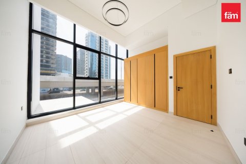 Apartment in Business Bay, Dubai 3 bedrooms, 130.2 sq.m. № 102639 - photo 12