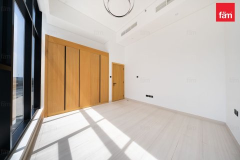 Apartment in Business Bay, Dubai 3 bedrooms, 130.2 sq.m. № 102639 - photo 15