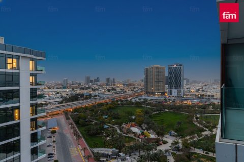Apartment in Al Kifaf, Dubai 3 bedrooms, 200.9 sq.m. № 102743 - photo 11