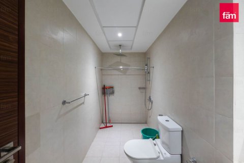 Apartment in Al Kifaf, Dubai 3 bedrooms, 200.9 sq.m. № 102743 - photo 24