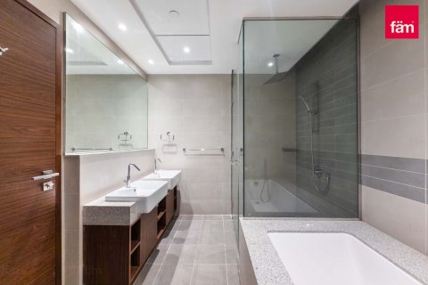 Apartment in Al Kifaf, Dubai 3 bedrooms, 200.9 sq.m. № 102743 - photo 26