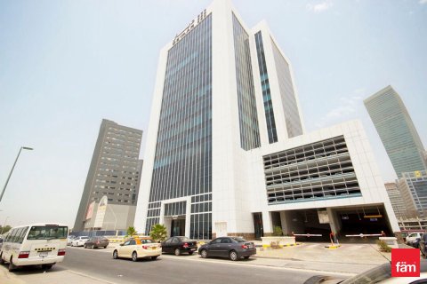 Magasin à Business Bay, Dubai, 91.6 m², № 49059 - photo 8