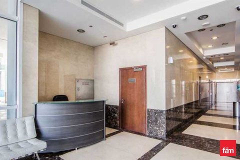 Magasin à Business Bay, Dubai, 91.6 m², № 49059 - photo 7