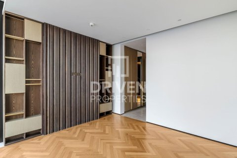 Villa en Jumeirah 3, Jumeirah, Dubai, 6 dormitorios, 849.78 m², № 127901 - foto 14