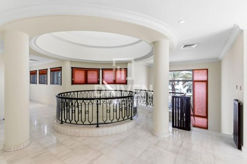 Villa en Signature Villas, Palm Jumeirah, Dubai, 6 dormitorios, 1245.37 m², № 127900 - foto 13