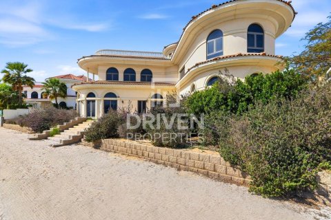 Villa en Signature Villas, Palm Jumeirah, Dubai, 6 dormitorios, 1245.37 m², № 127900 - foto 28