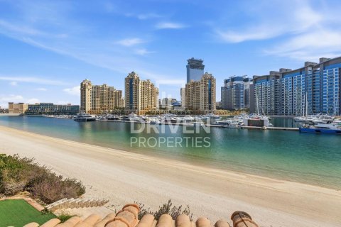 Villa en Signature Villas, Palm Jumeirah, Dubai, 6 dormitorios, 1245.37 m², № 127900 - foto 23