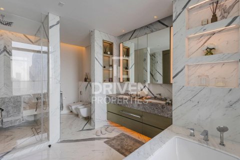 Apartamento en Opera District, Downtown Dubai (Downtown Burj Dubai), Dubai, 4 dormitorios, 480.87 m², № 127902 - foto 18