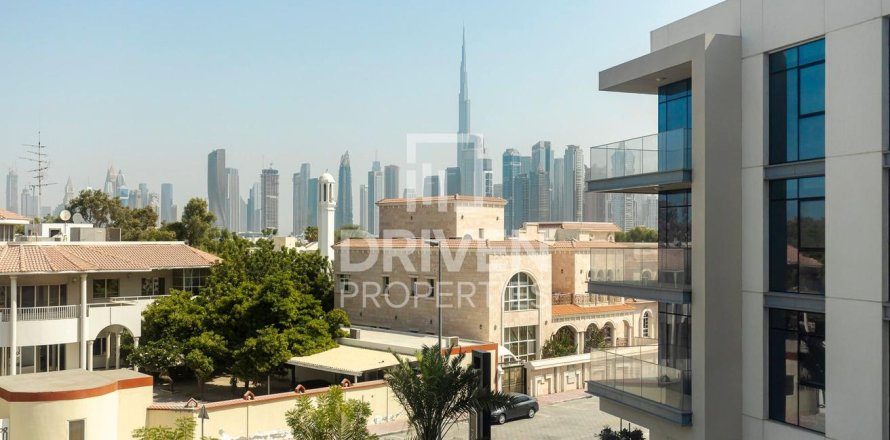 Apartamento en Al Wasl, Dubai, 2 dormitorios, 126 m², № 86285