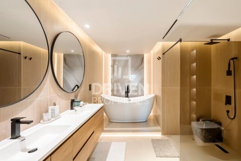 Townhouse in Jumeirah Village Circle, Dubai 3 bedrooms, 247 sq.m. № 86278 - photo 6