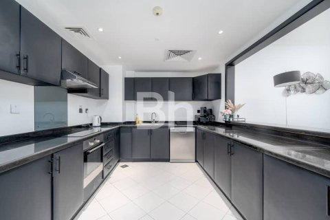 Снять в аренду квартиру в Дубай Марине, Дубай: 2 спальни, 136м², № 25090 - фото 10