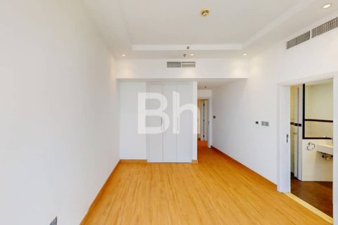 Apartment in Dubai Marina, Dubai 3 bedrooms, 148 sq.m. № 25085 - photo 1
