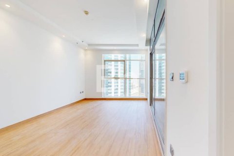 Apartment in Dubai Marina, Dubai 3 bedrooms, 148 sq.m. № 25085 - photo 17