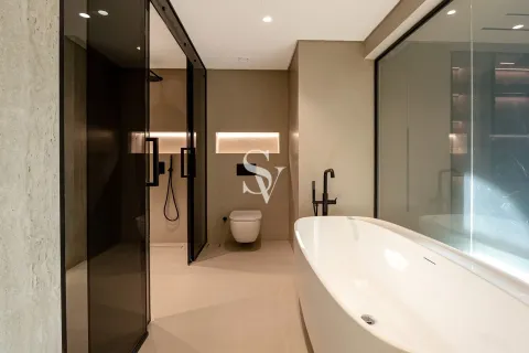 Villa in Jumeirah Park Homes, Jumeirah Park, Dubai 4 bedrooms, 749 sq.m. № 103125 - photo 4