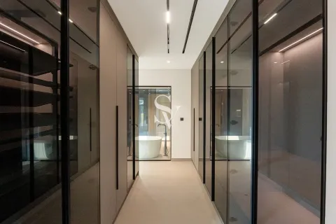 Villa in Jumeirah Park Homes, Jumeirah Park, Dubai 4 bedrooms, 749 sq.m. № 103125 - photo 5