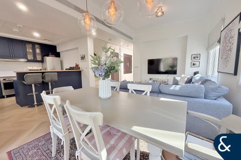 Купить виллу в Dubai Land, Дубай: 3 спальни, 213м², № 78797 - фото 5