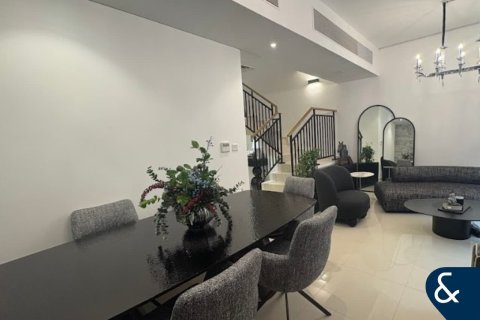 Купить виллу в DAMAC Hills (Akoya by DAMAC), Дубай: 3 спальни, 184м², № 78800 - фото 9