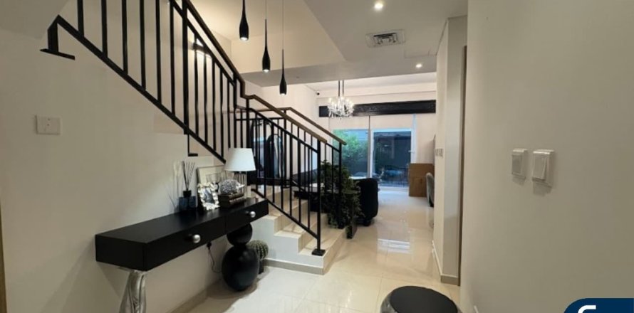 Вилла в DAMAC Hills (Akoya by DAMAC), Дубай, 3 спальни, 184м², № 78800