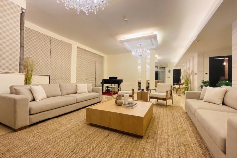 Apartment in Dubai Marina, Dubai 3 bedrooms, 375 sq.m. № 109588 - photo 30