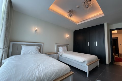 Apartment in Dubai Marina, Dubai 3 bedrooms, 375 sq.m. № 109588 - photo 25