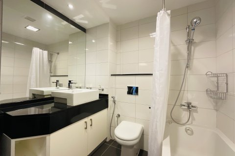 Apartment in Dubai Marina, Dubai 3 bedrooms, 375 sq.m. № 109588 - photo 26