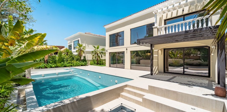 Villa in Jumeirah Village Triangle, Dubai 5 bedrooms, 418 sq.m. № 109587