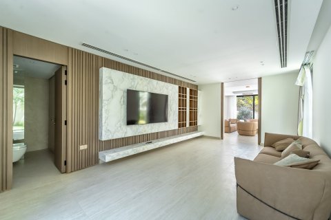 Villa in Jumeirah Village Triangle, Dubai 5 bedrooms, 418 sq.m. № 109587 - photo 8