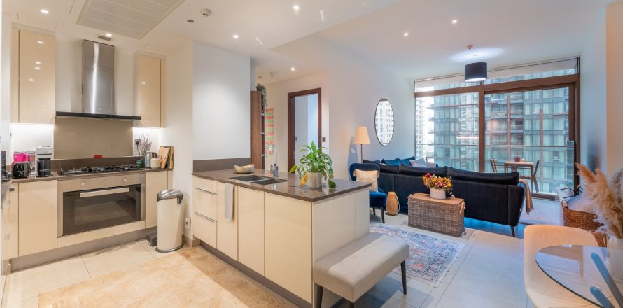 Apartment in Dubai Marina, Dubai 2 bedrooms, 118 sq.m. № 120445