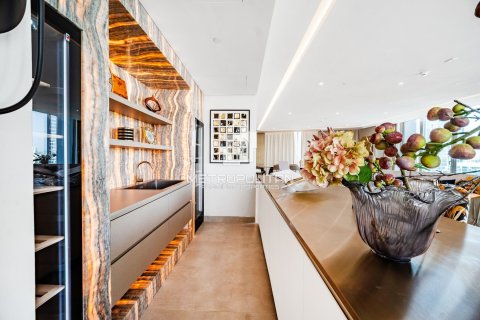 Penthouse in Dubai Marina, Dubai 4 bedrooms, 628 sq.m. № 73863 - photo 11