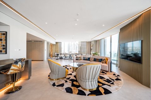 Penthouse in Dubai Marina, Dubai 4 bedrooms, 628 sq.m. № 73863 - photo 5