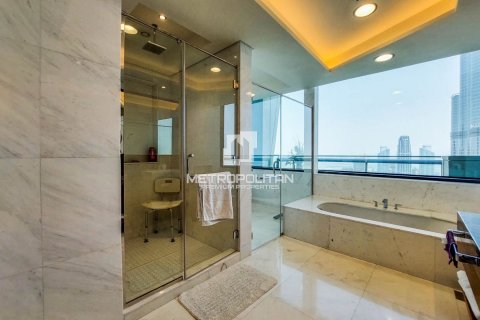 Apartment in Burj Vista, Downtown Dubai (Downtown Burj Dubai), Dubai 4 bedrooms, 401 sq.m. № 73858 - photo 13