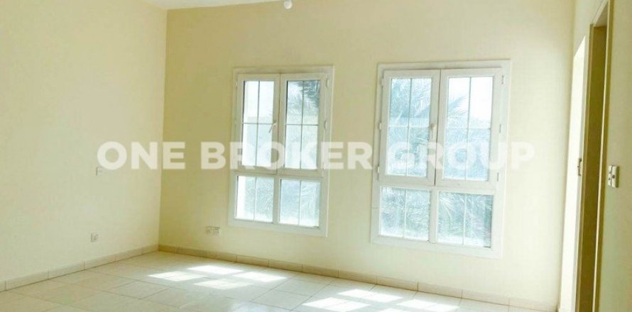 Villa in Dubai 3 bedrooms, 344.2 sq.m. № 425
