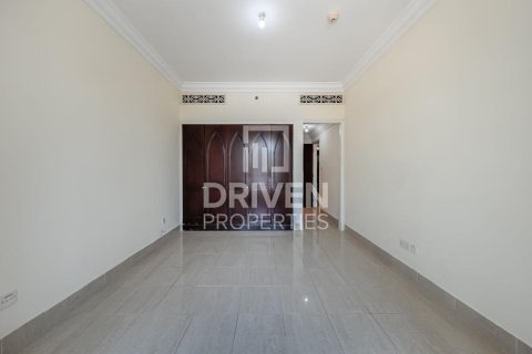 Apartment in Downtown Dubai (Downtown Burj Dubai), Dubai 2 bedrooms, 130.53 sq.m. № 140968 - photo 8