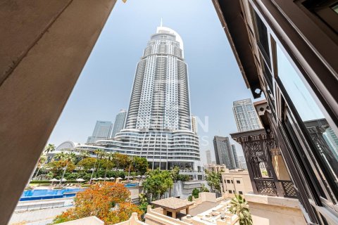 Apartment in Downtown Dubai (Downtown Burj Dubai), Dubai 2 bedrooms, 130.53 sq.m. № 140968 - photo 16